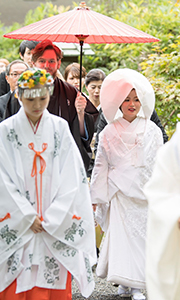 大神神社での婚礼の写真