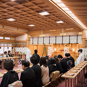 大神神社での婚礼の写真